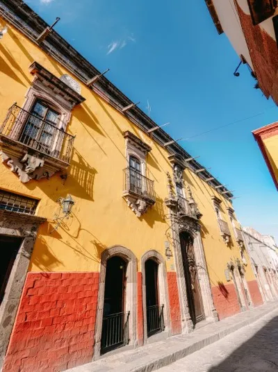 Casa que es la muestra de que vivir en Querétaro es una de las mejores opciones para mejorar calidad de vida de una persona.